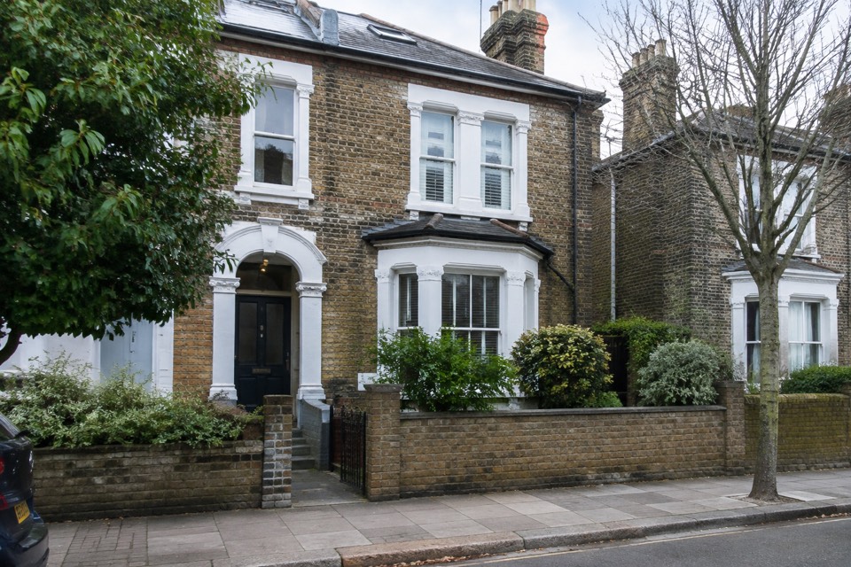 102 Poplar Road, London