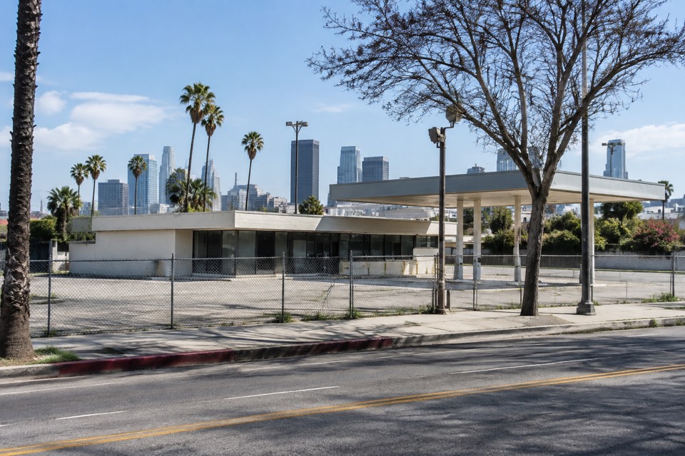 10350 W Olympic Blvd (former AM/PM market site), Los Angeles