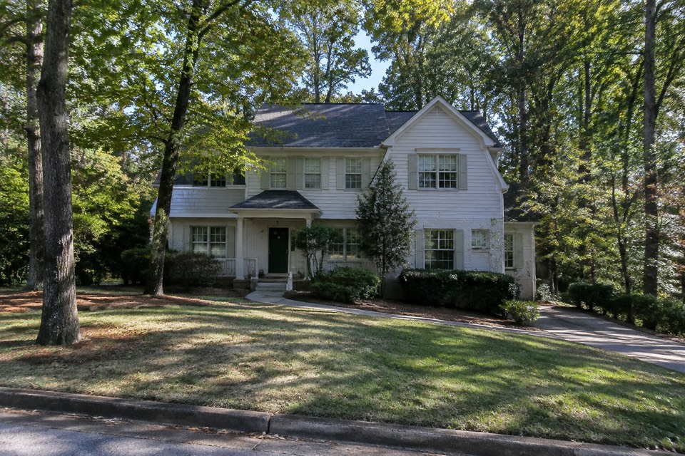 1646 Friar Tuck Rd NE, Atlanta