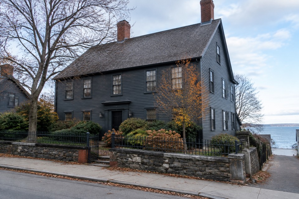 4 Ocean Avenue, Salem