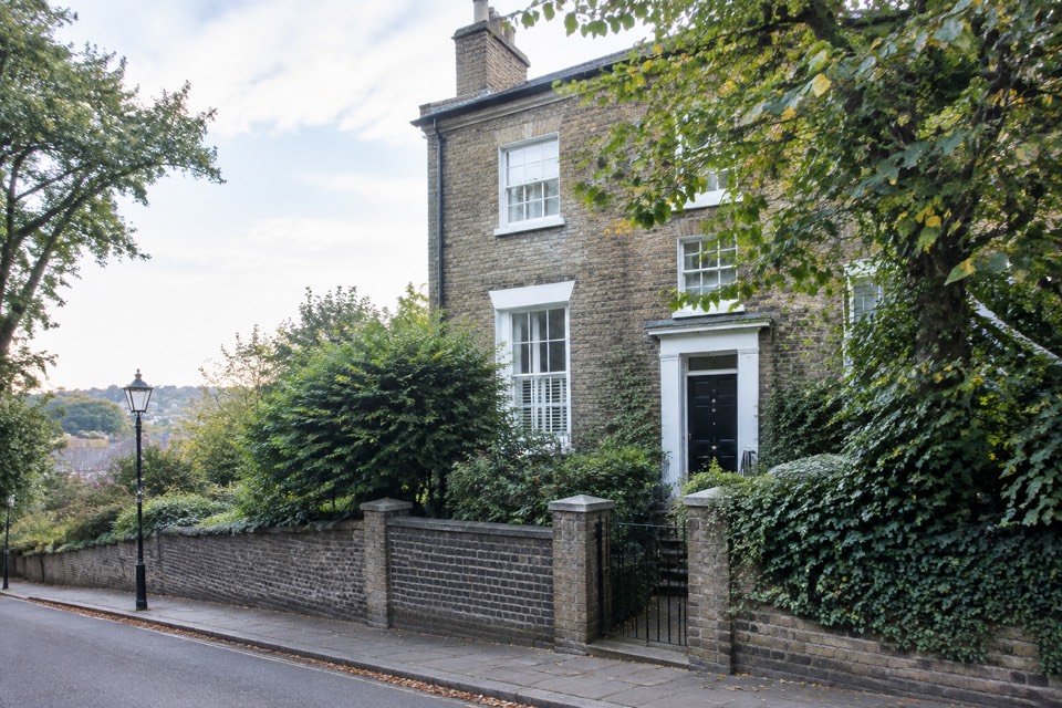 52 Downshire Hill, London