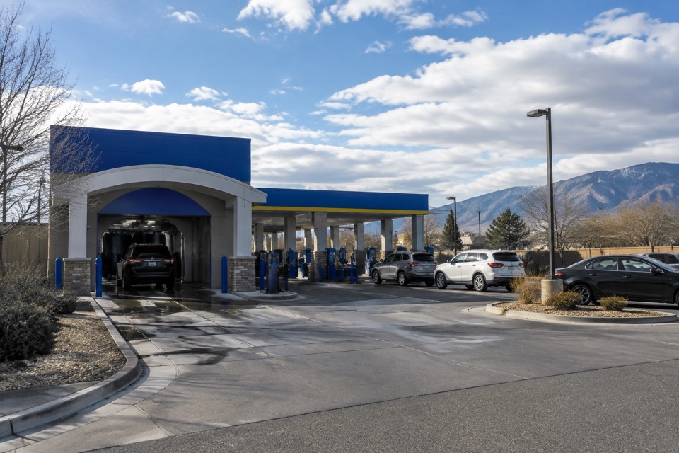 A1A Car Wash (Mister Car Wash), Albuquerque