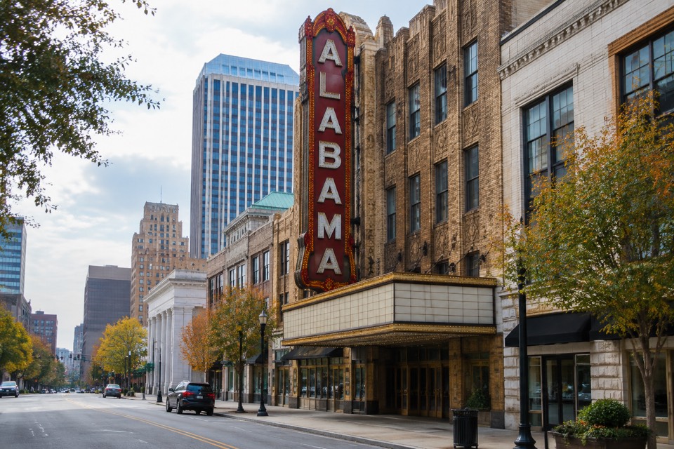Alabama Theatre and nearby avenues, Birmingham