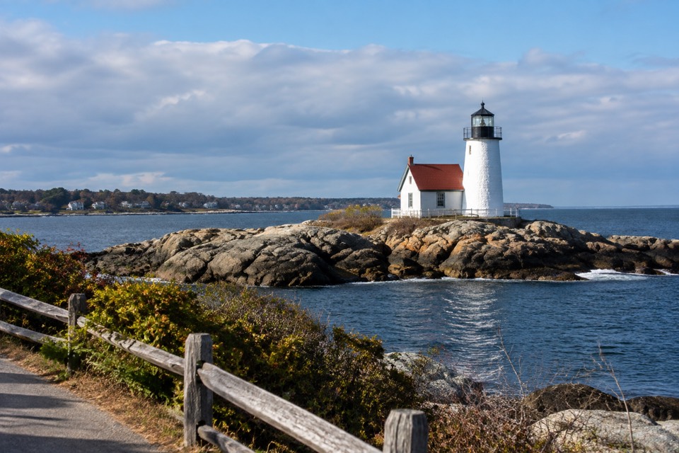 Bakers Island Lighthouse, Manchester-by-the-Sea