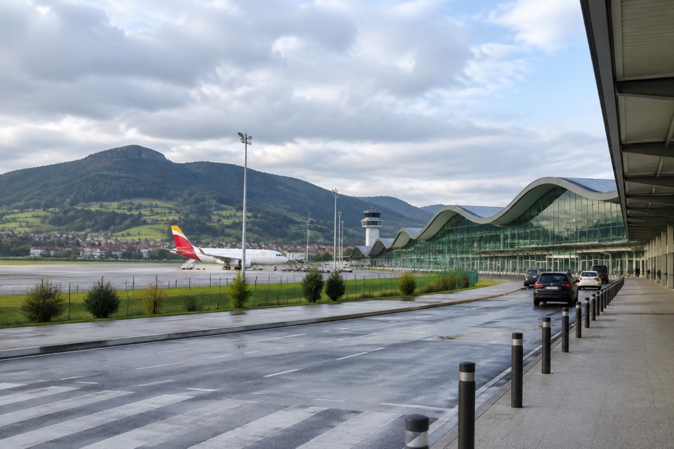 Bilbao Airport (exterior), Loiu