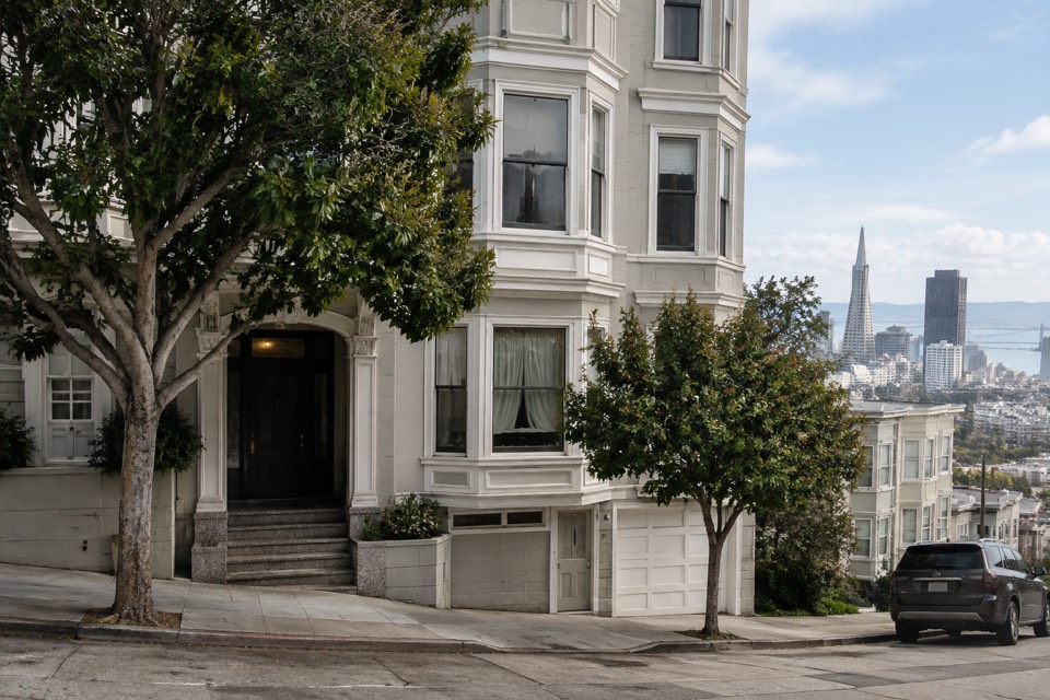 Bullitt's Apartment, San Francisco