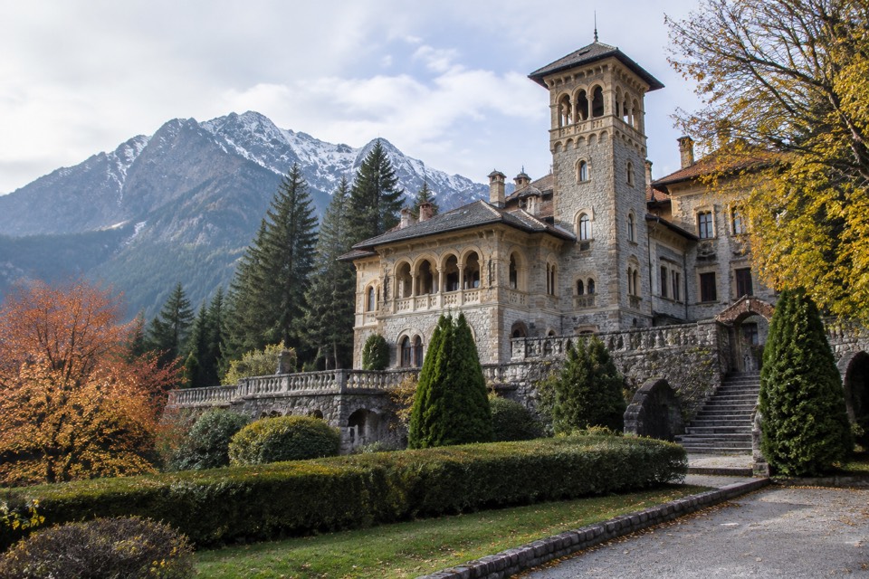 Cantacuzino Castle, Bușteni