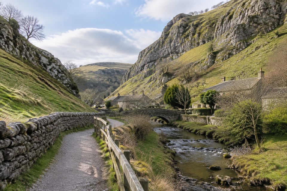 Castleton / Cave Dale, Castleton