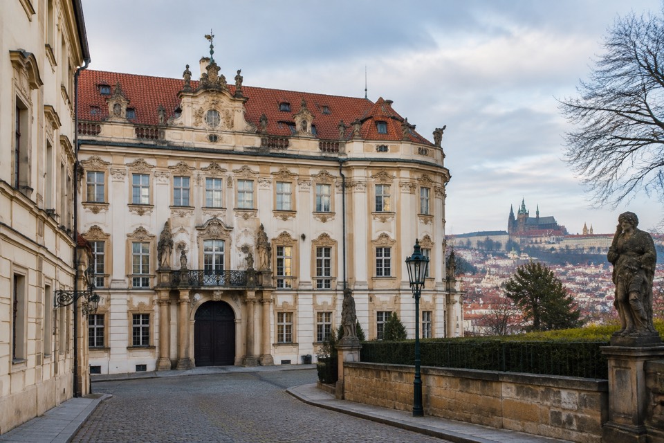 Colloredo-Mansfeld Palace, Prague
