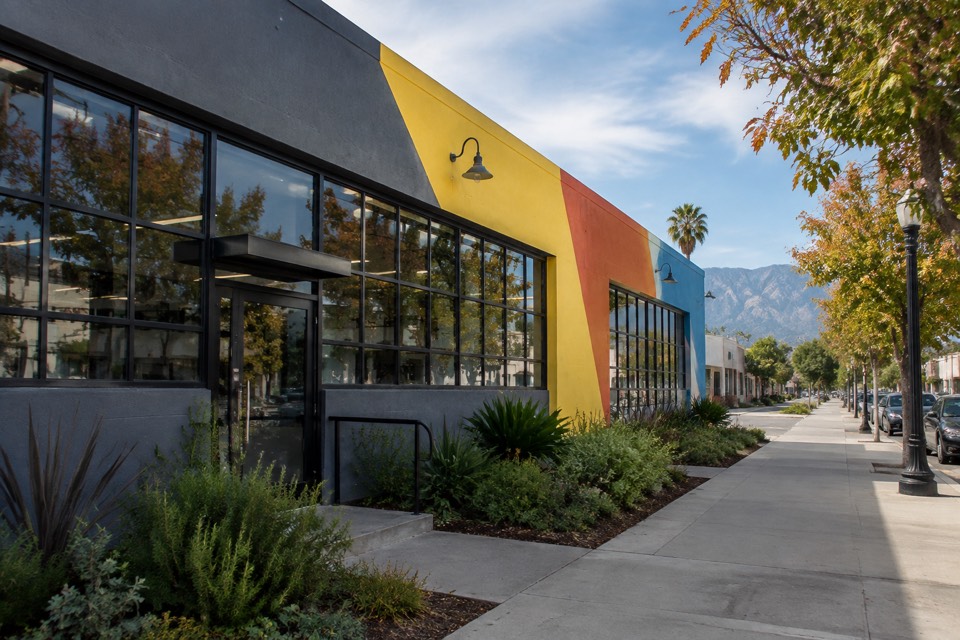 Comics Factory, Pasadena