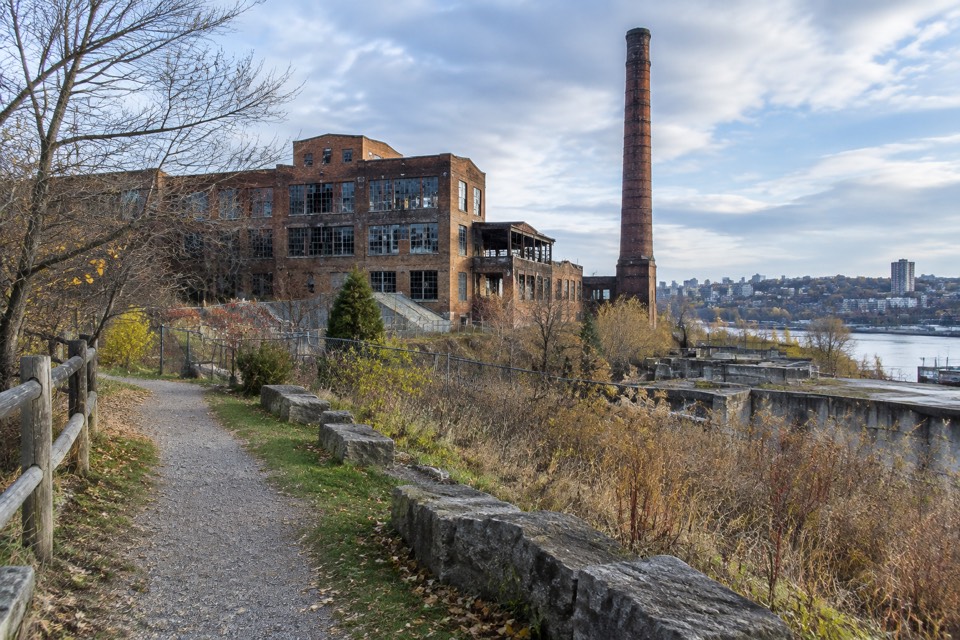Consumer's Glass Factory site, Hamilton