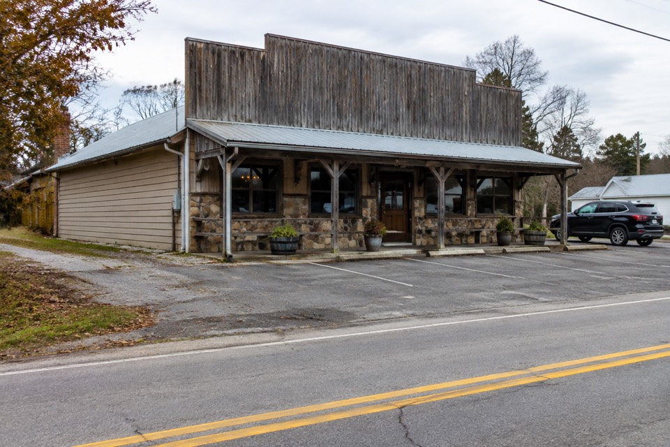 Cowboy's Steaks & Stuff (former), Rutledge