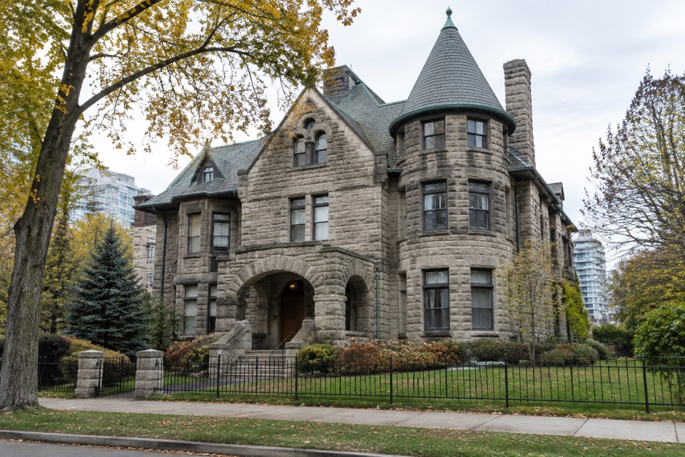 Cranfield House, Toronto