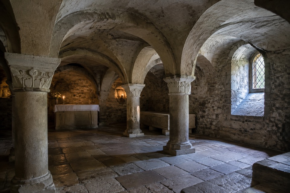 Crypt beneath a church on the outskirts of Budapest, Budapest