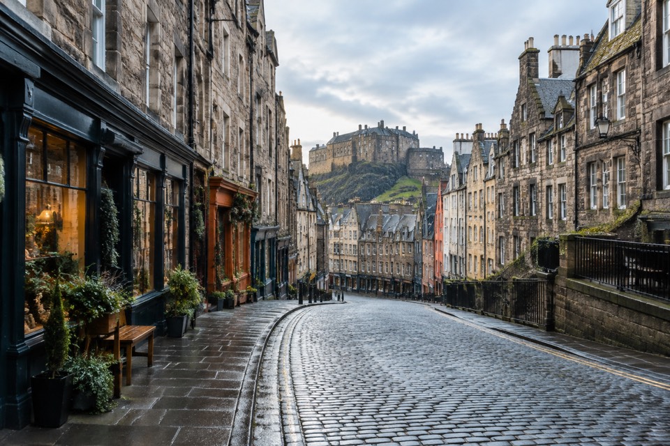 Edinburgh Old Town / Cockburn Street, Edinburgh