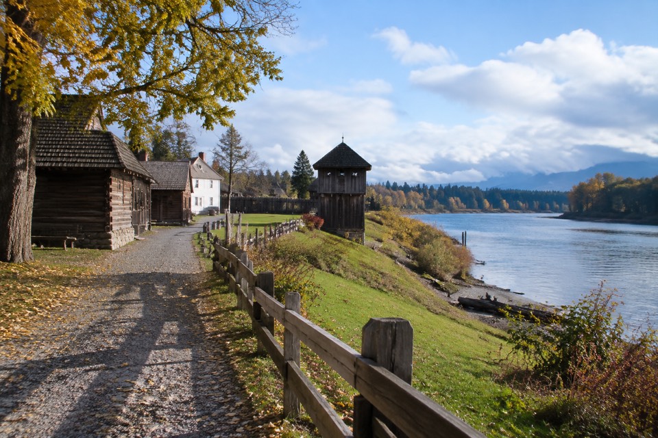 Fort Langley, Fort Langley