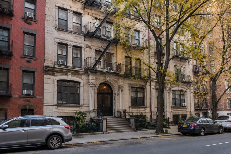 Friends Apartment Building, New York
