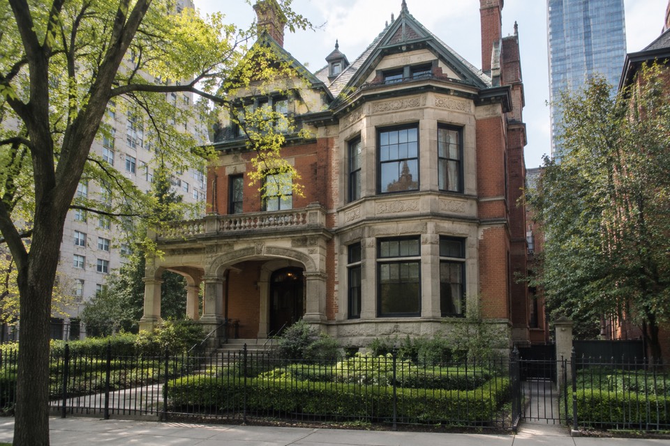 Gallagher House, Chicago
