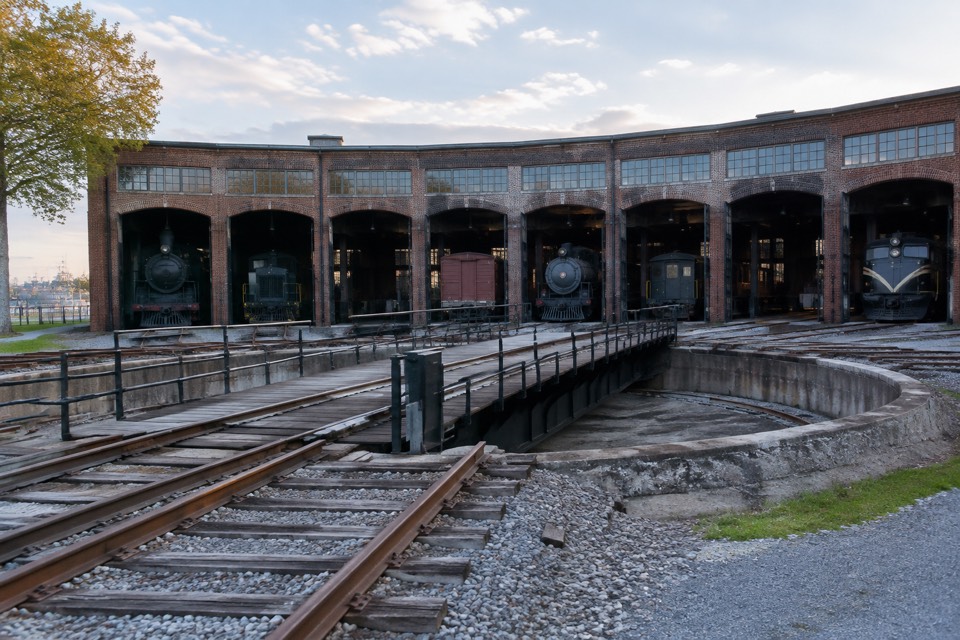 Georgia State Railroad Museum Roundhouse, Savannah