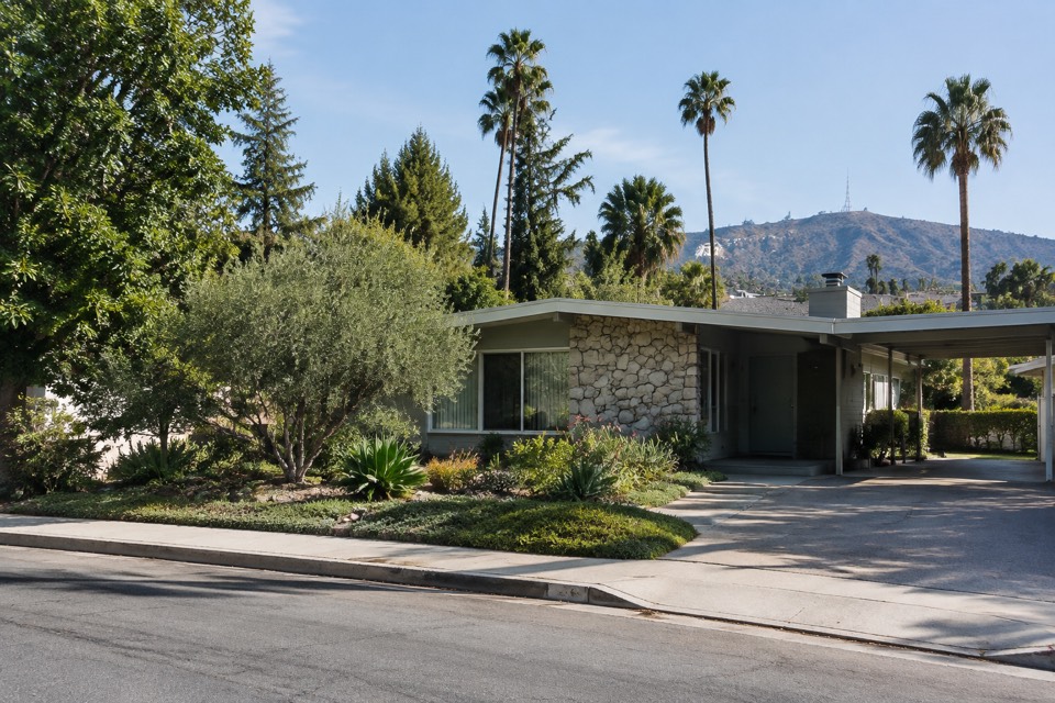 Glen Lantz's House, Los Angeles