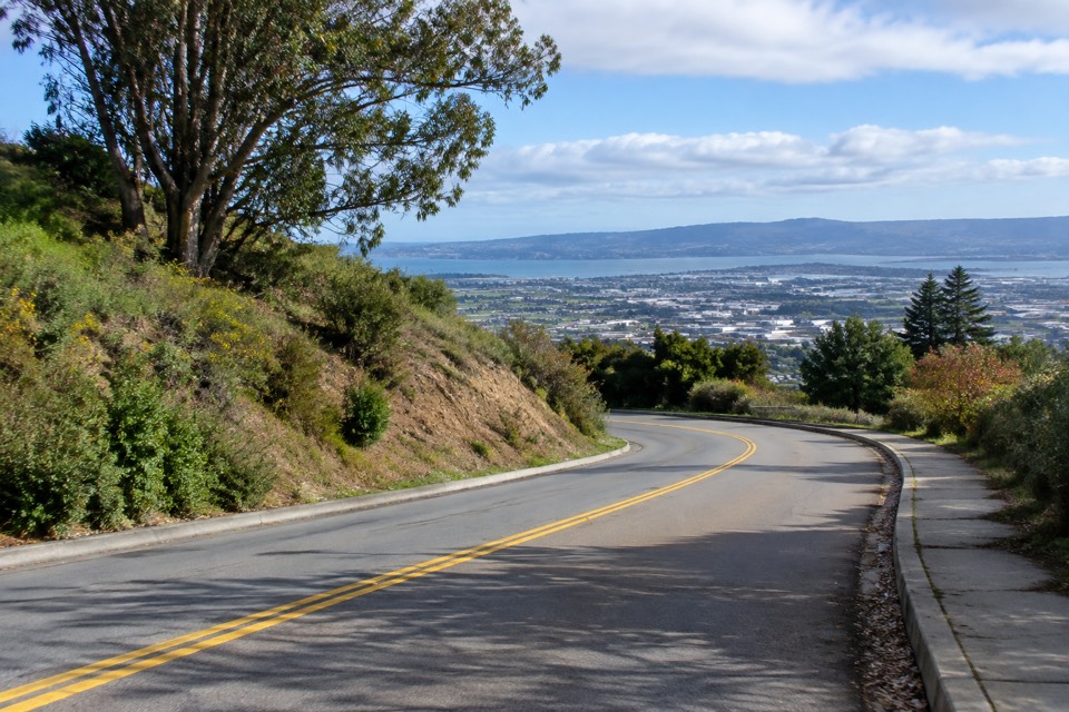 Guadalupe Canyon Parkway / North Hill Drive, Brisbane