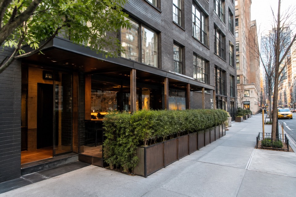 Haru Sushi / Beaver Building, Manhattan, New York City