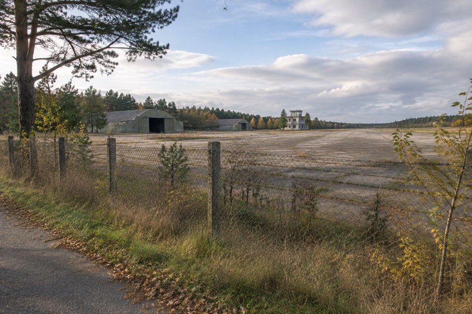Klein Köris / Löpten Airfield, Klein Köris