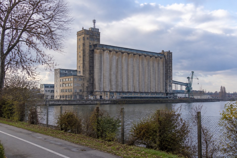 MAHART Gabonatárház / Csepel Island Grain Warehouse, Budapest