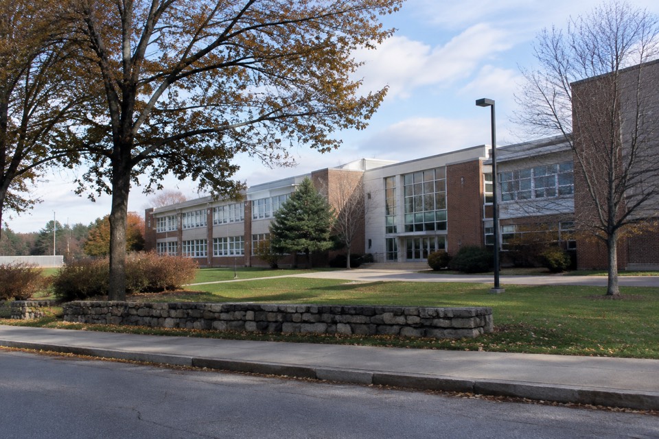 Manchester Essex Regional Middle High School, Manchester-by-the-Sea