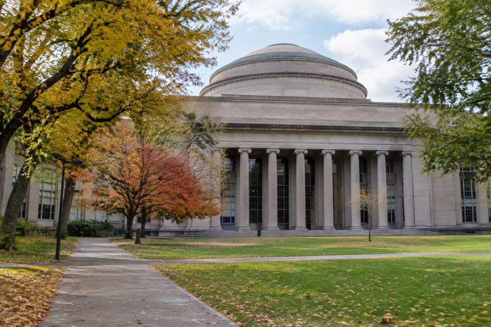 Massachusetts Institute of Technology (MIT) McLaurin Building, Cambridge