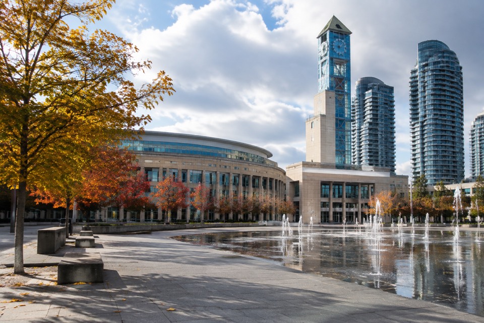 Mississauga City Hall / Celebration Square, Mississauga
