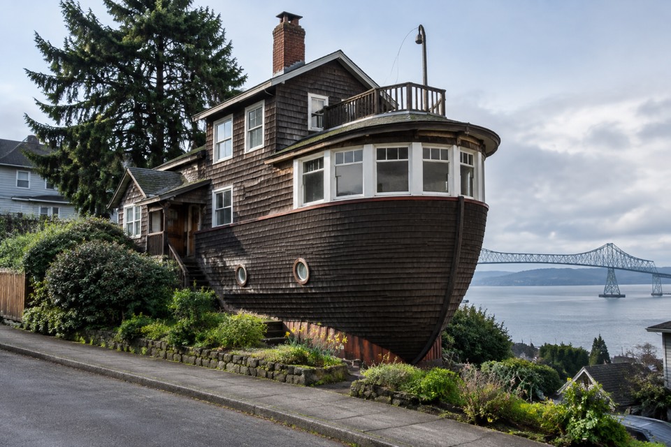 Mouth's House, Astoria