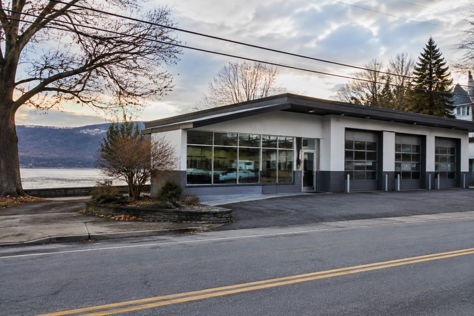 Nyack Service Center / 501 N Highland Ave, Upper Nyack
