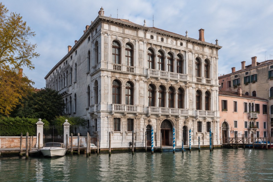 Palazzo Ca' Giustinian, Venice