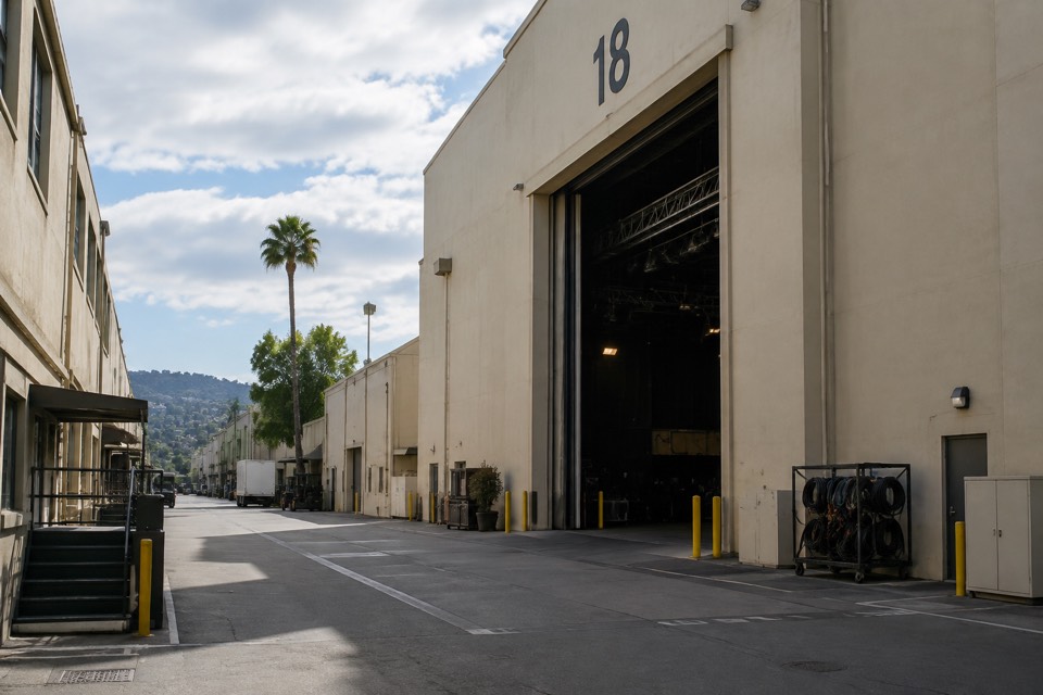 Paramount Studios Stage 18, Hollywood, Los Angeles