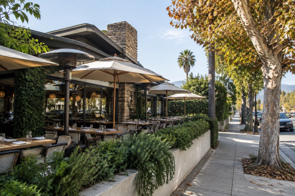 Patys Restaurant, Toluca Lake