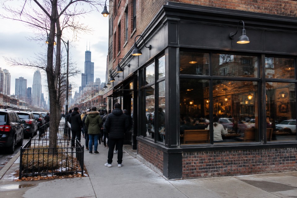 Pequod's Pizza, Chicago