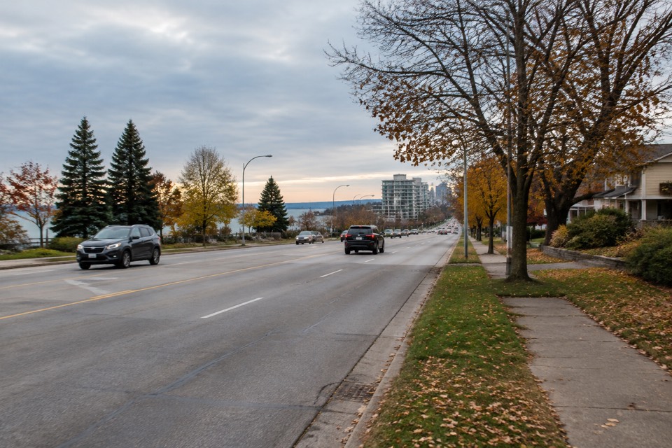Plains Road East, Burlington