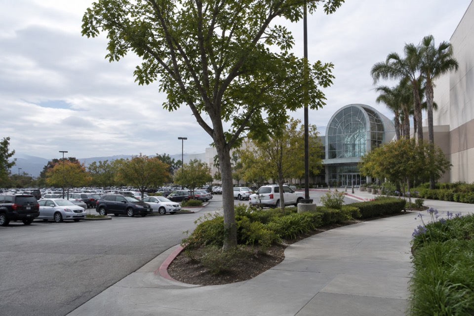 Puente Hills Mall, City of Industry