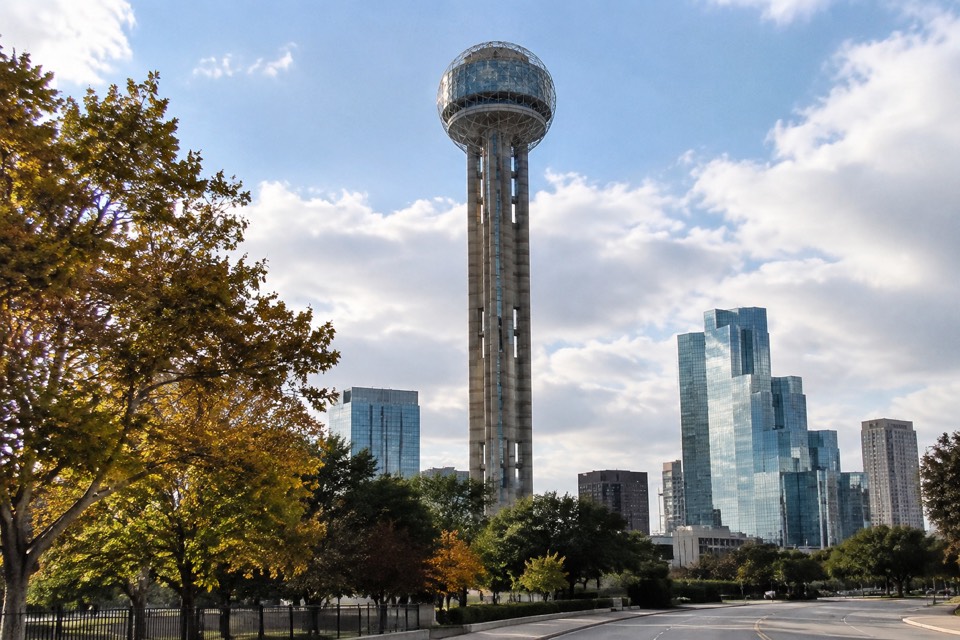 Renaissance Tower, Dallas