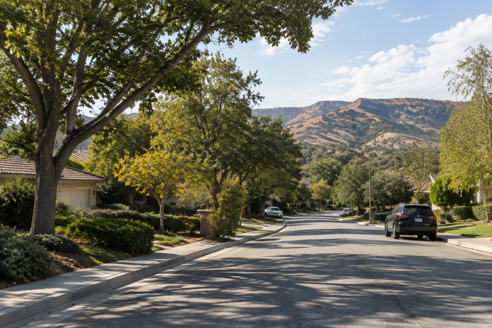 Rustling Oaks Dr neighborhood, Agoura Hills