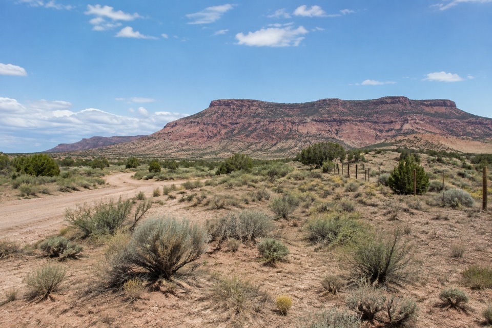 To’hajiilee (Desert Scenes), To’hajiilee