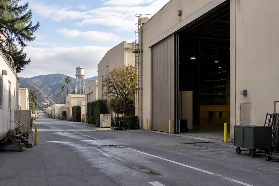 Warner Bros. Stage 4, Burbank